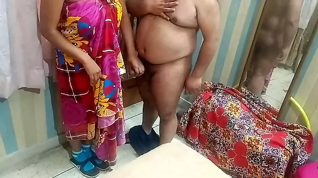 Hindi, indian aunty