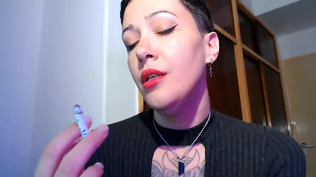 Fumando Cigarro, Smoking Fetichi, Close Up Magrelas Compilation, Mais Velha Fumando